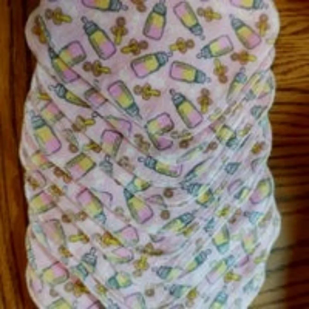 12 Cloth wipes